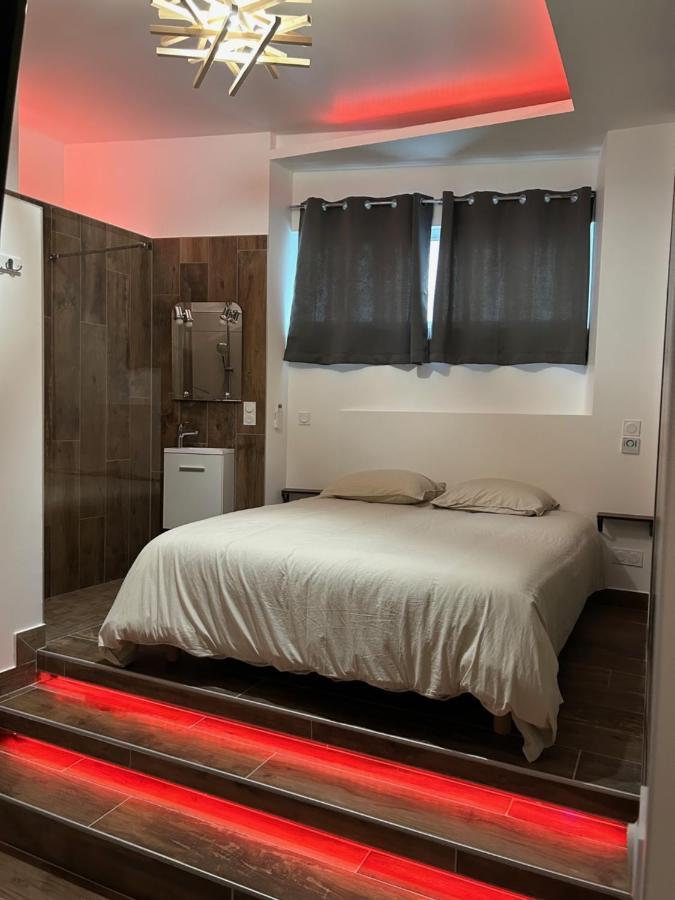 Chambre La Suite Pres Gare Grenoble Exterior foto